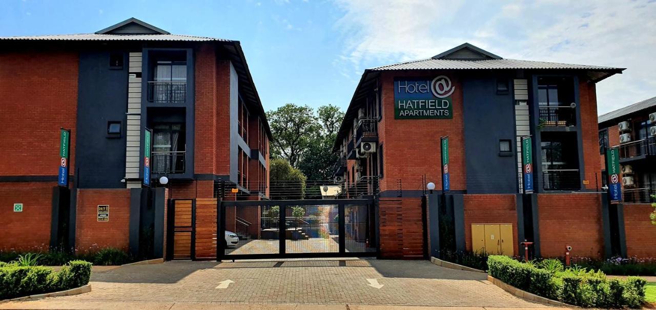 Hotel At Hatfield Apartments Pretoria Bagian luar foto